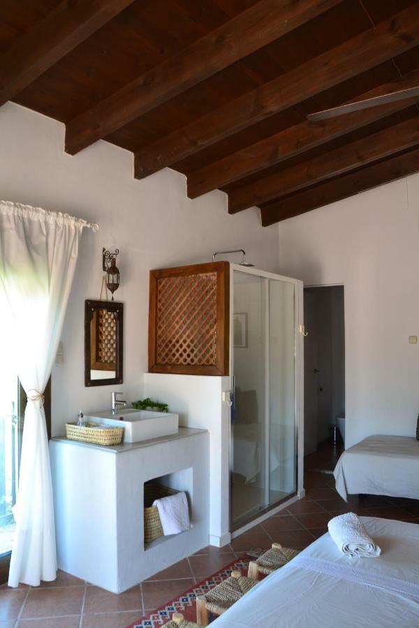 The African House Bed and Breakfast Tolox Εξωτερικό φωτογραφία