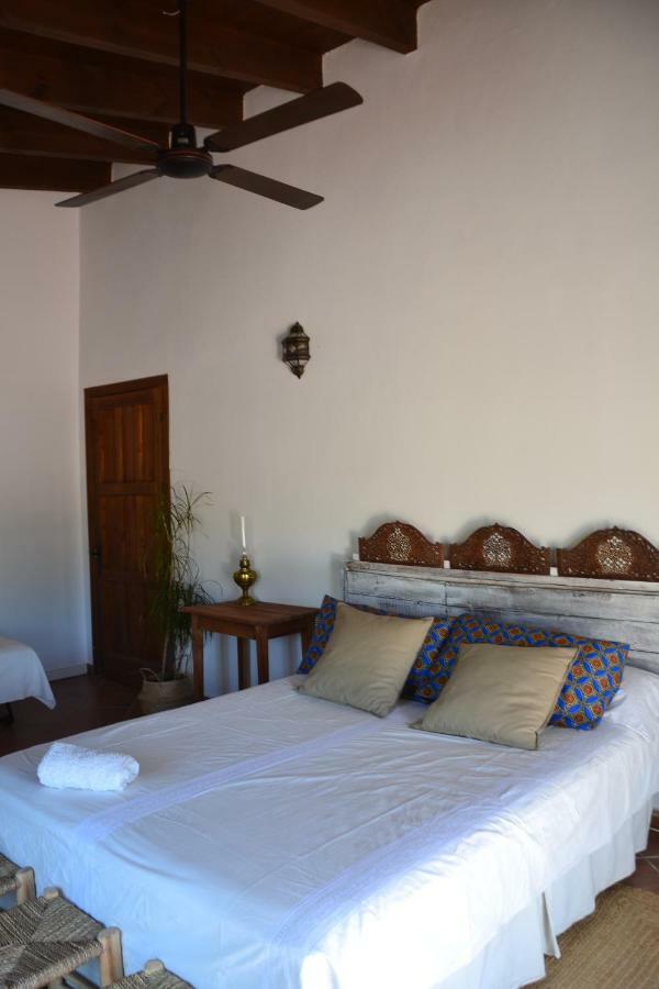 The African House Bed and Breakfast Tolox Εξωτερικό φωτογραφία