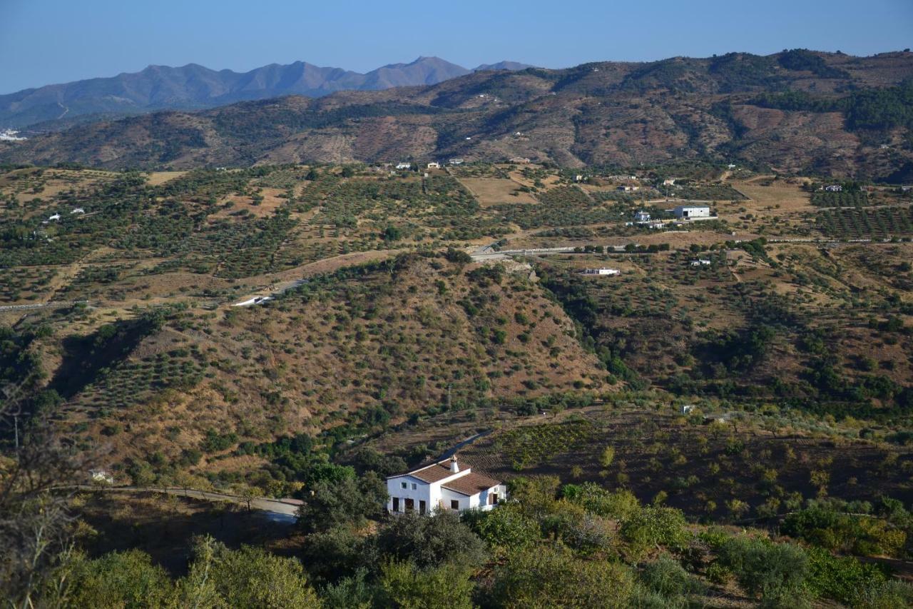The African House Bed and Breakfast Tolox Εξωτερικό φωτογραφία