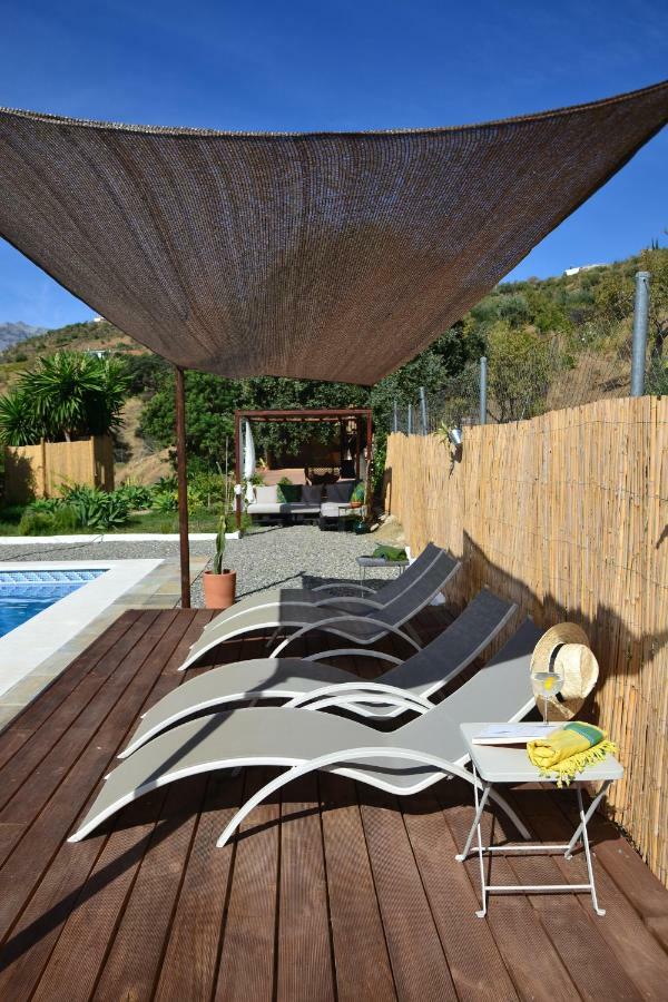 The African House Bed and Breakfast Tolox Εξωτερικό φωτογραφία